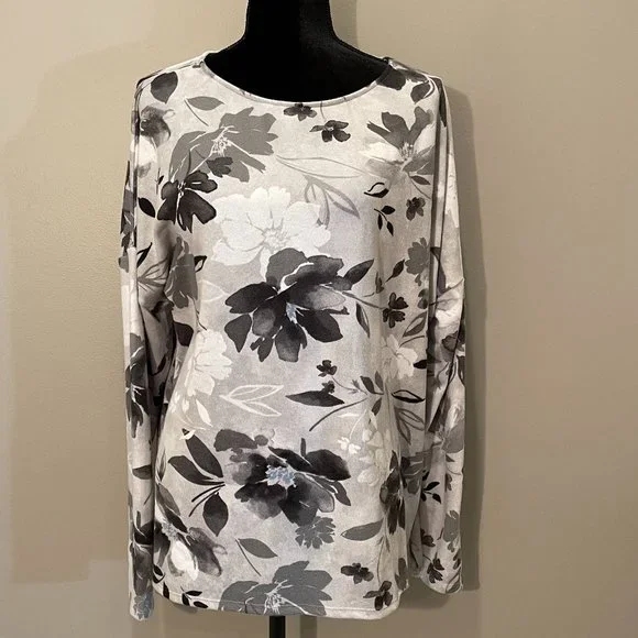 Simply Vera Vera Wang Tops Simply Vera Womens Lng Sleeve